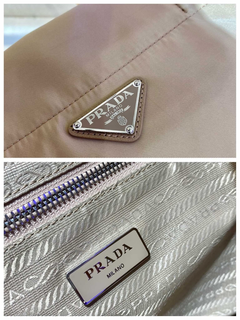 Pra*a tote bags